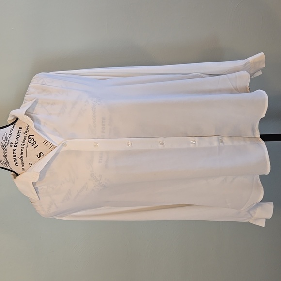 Classic White Women's Button-Up Shirt - Picture 1 of 8